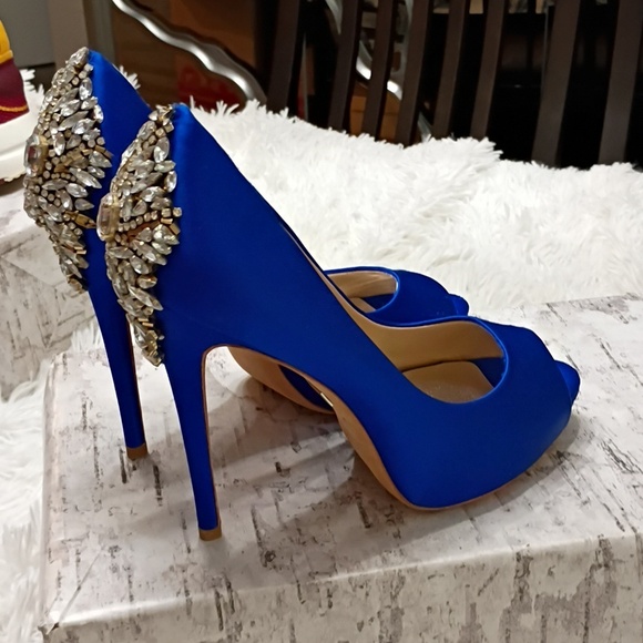 Badgley Mischka Shoes - Badgley Mischka Kiarra Saphire Blue Satin Crystal-Back Peep-Toe Heels 9.5M